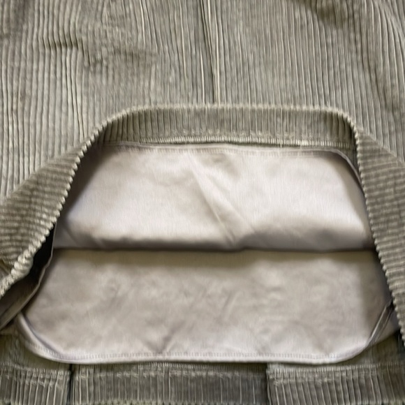 Boden Wide Wale Corduroy Knee Length Preppy Skirt - Picture 8 of 12